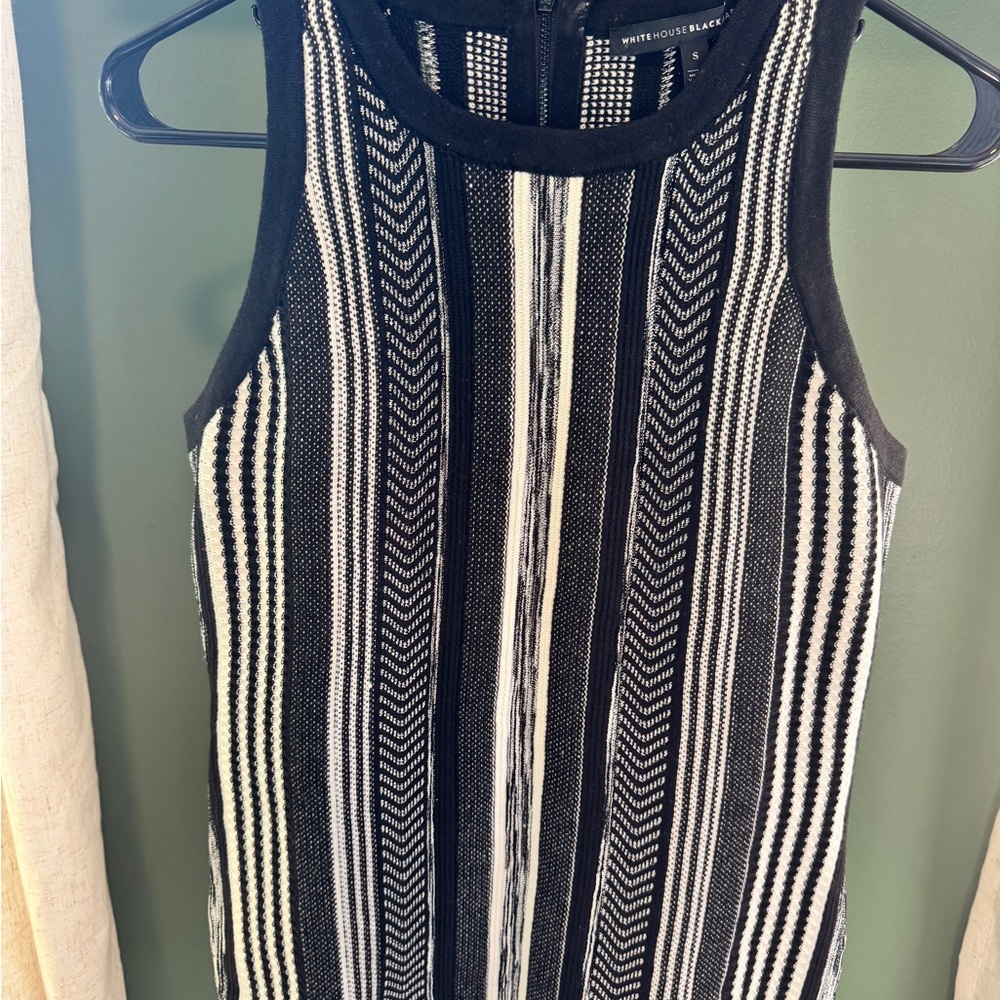 White House Black Market Monochrome Knit Top